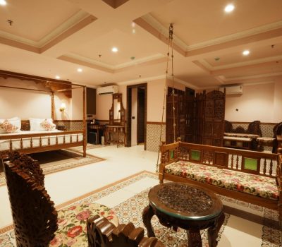 hotelsuryapalace-Rooms-3